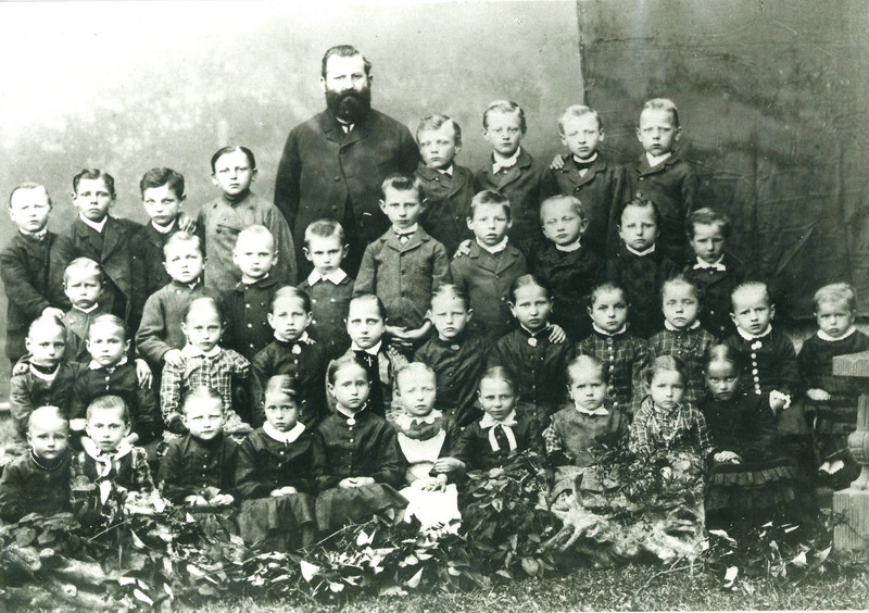 1896 Schulfoto1
