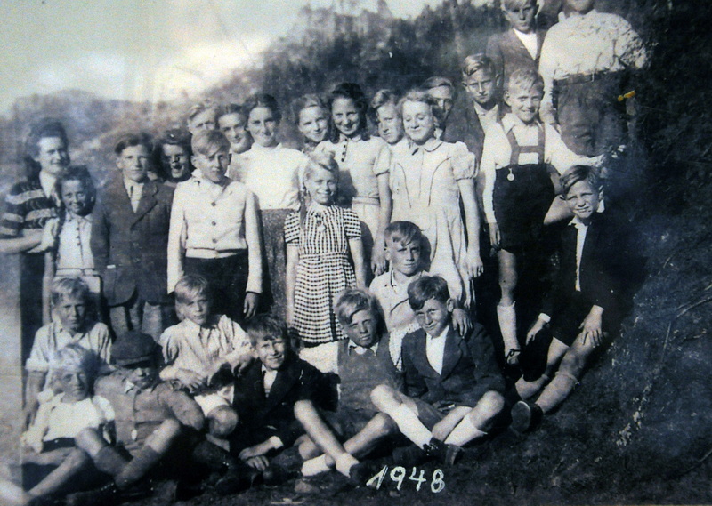 1948 Saalsdorf Schule1
