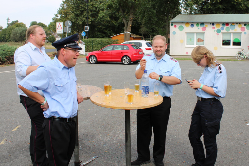 2024 09 06 150 Jahre Feuerwehr Katerfruhstuck 133.xJPG