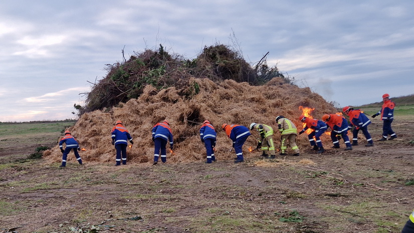 2025 04 19 Osterfeuer 060x