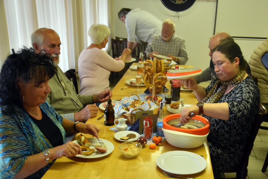 2025 09 27 Mitgliederessen 2x