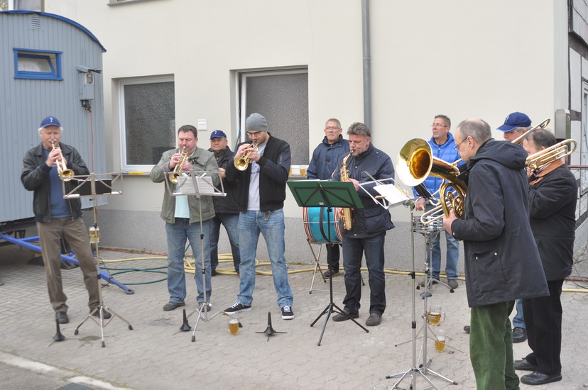 2016 04 30 Maibaumfest 2016 3 Bildgre ndern