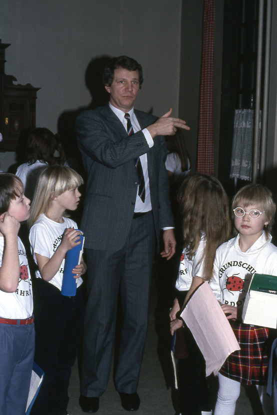 1985  Schulchor Seniorenweihnacht001