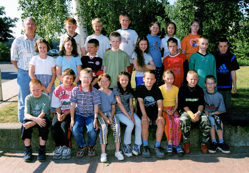 2000 05 27 Klassenfoto 4b002 2