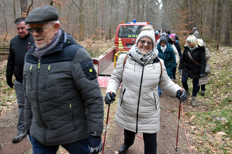 2026 01 25 Grunkohlwanderung Feuerwehr Tennisabtlg 17.xJPG