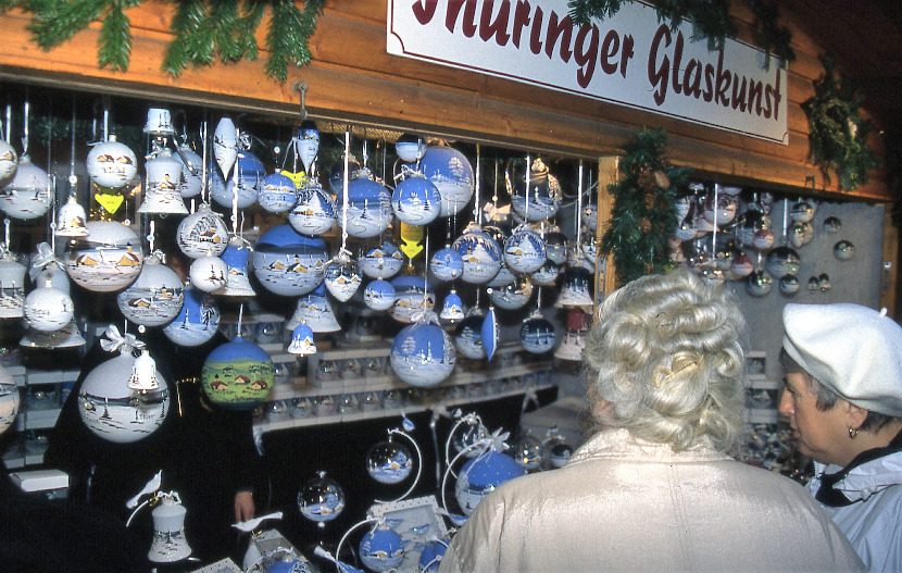 2000 12 xx Weihnachtsmarkt Dresden003 2