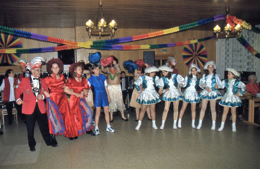 1995 xx xx  Senioren Karneval  Vallstedt oder 011 2