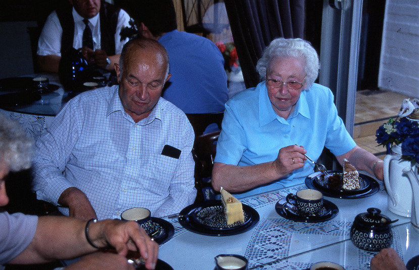 2004 xx xx Senioren Hornburg Kaffeekannenmuseum Eitzum001 32