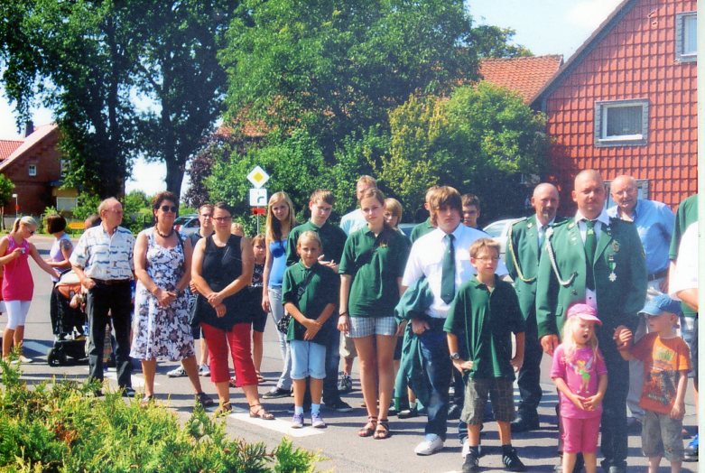 2010 Steineinweihung Enthullung des Gedensteines003