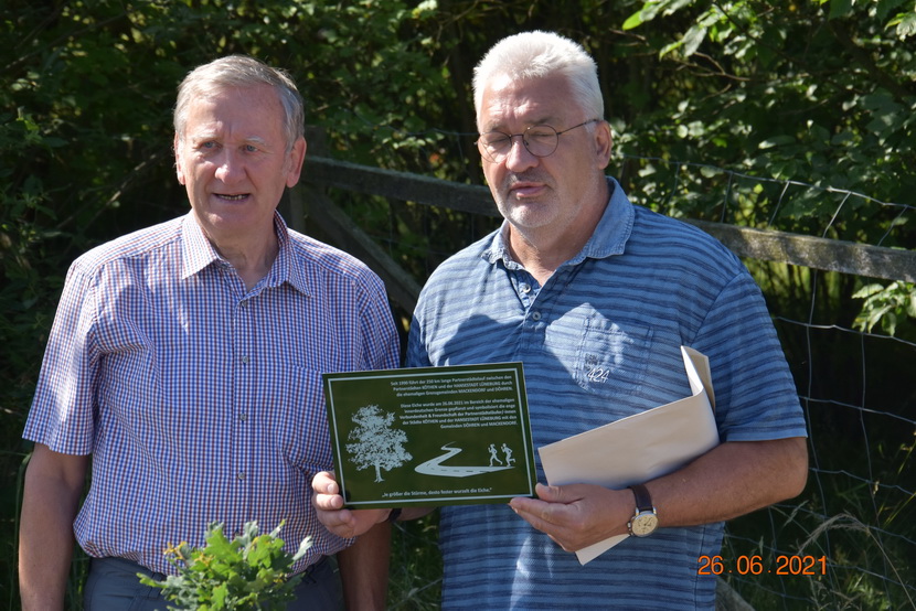 2021 06 26 Partnerschaftslauf Baumpflanzen 41