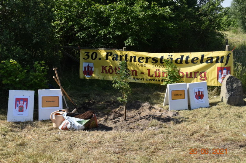 2021 06 26 Partnerschaftslauf Baumpflanzen 81