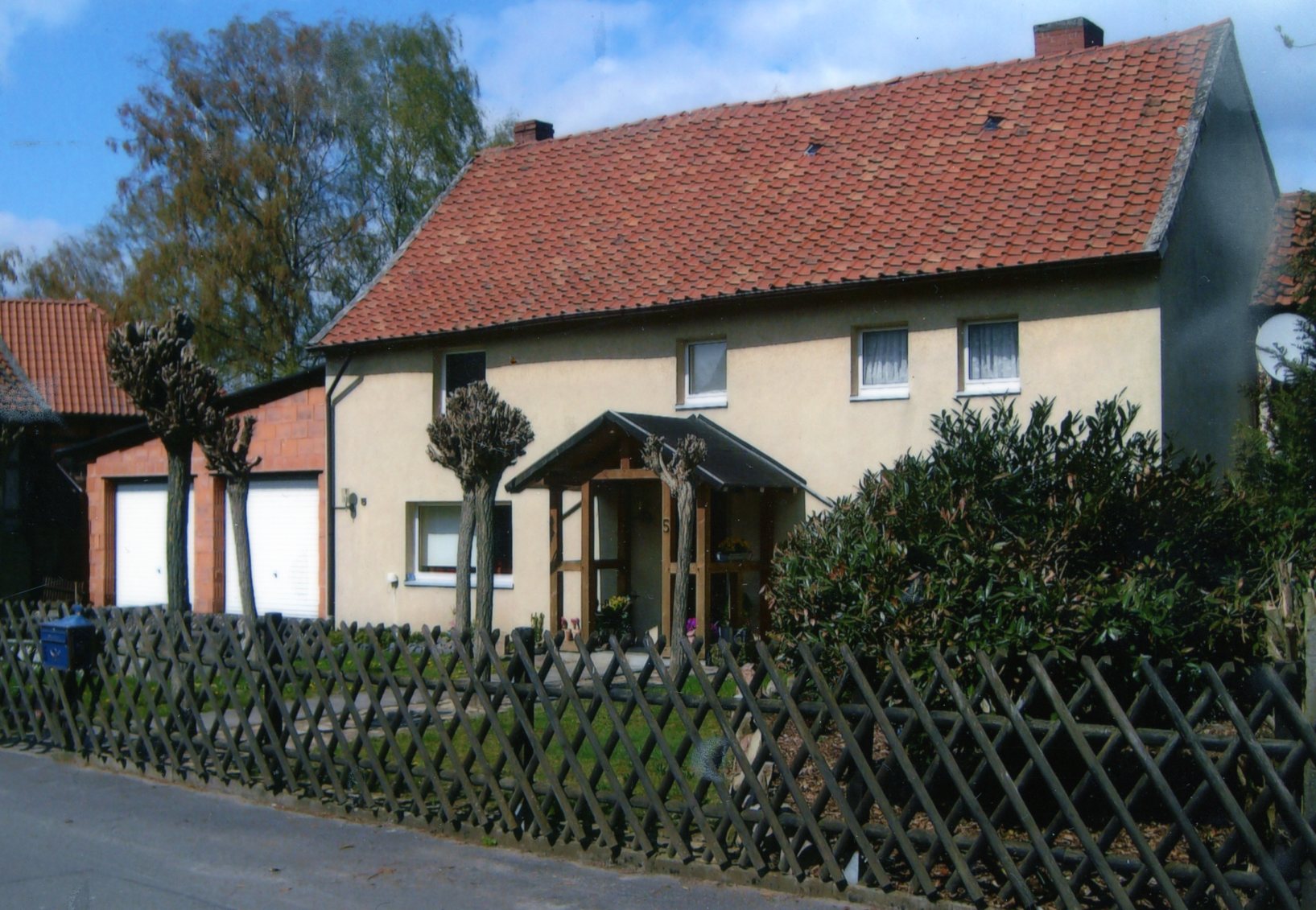 2010 Alte Dorfstrasse010