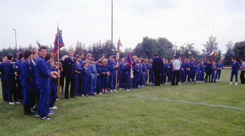 1990 xx xx Fr Feuerwehr Rickensdorf JF Wettkmpfe in Rickensdorf003