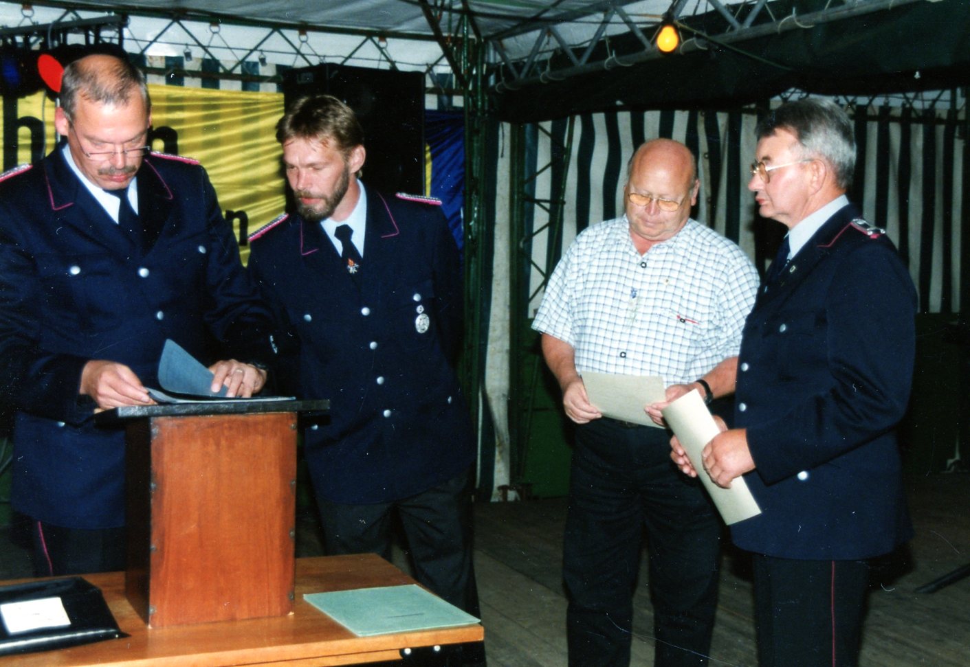 1999 013 Ehrung Wolfgang warneboldt Joachim Bohndiek013