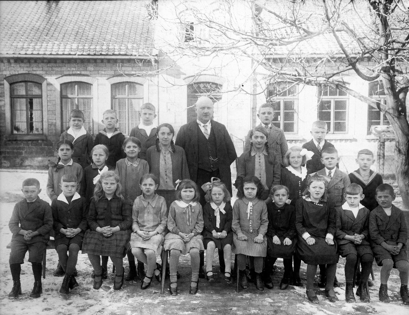 1930  Schulfoto 001