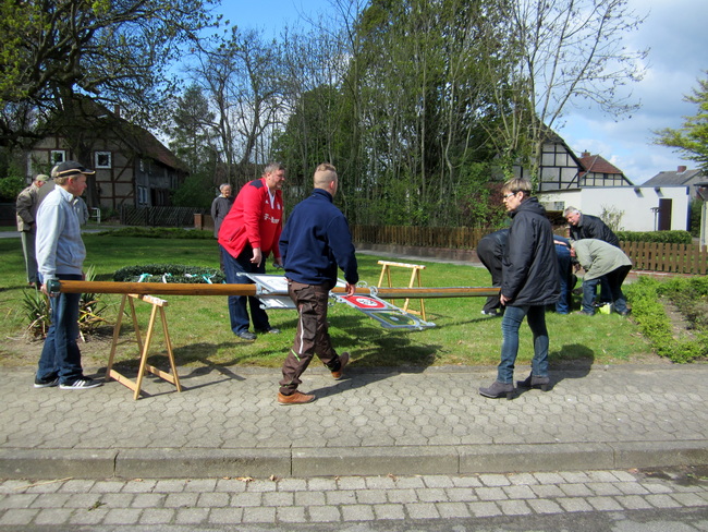 2015 Maibaum aufstellen 1 1