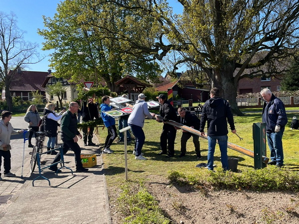 2023 Maibaum aufstellen 3 1