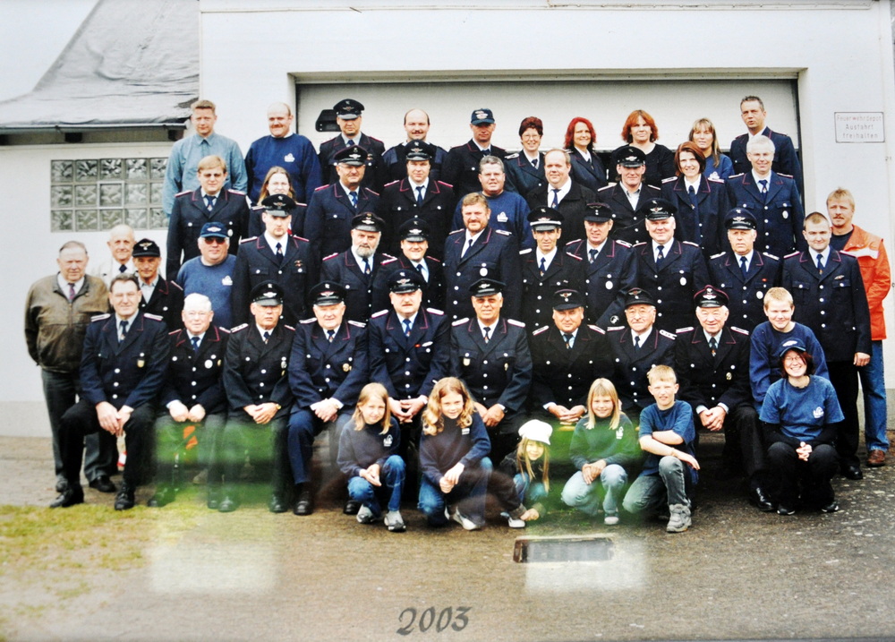 2003 Saalsdorf Frw. Feuerwehr.neuJPG